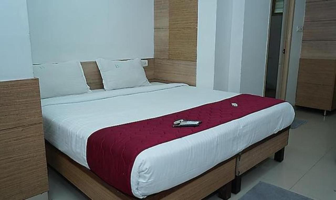 Hotel Fabexpress I5 Boutique Chennai Exterior foto
